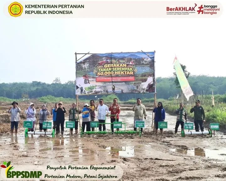 Pemkab Muratara Bersama Tenaga Ahli Kementerian Pertanian Melaksanakan Gerakan Tanam Dilahan CSR